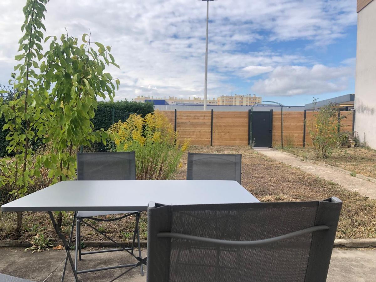 Chill And Sun, 2 Chambres Calme Avec Terrasse Et Parking Metz Extérieur photo